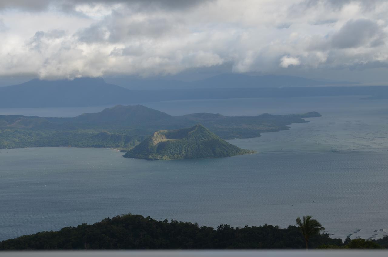 Holy Family At Wind Residences,tagaytay * Tagaytay City