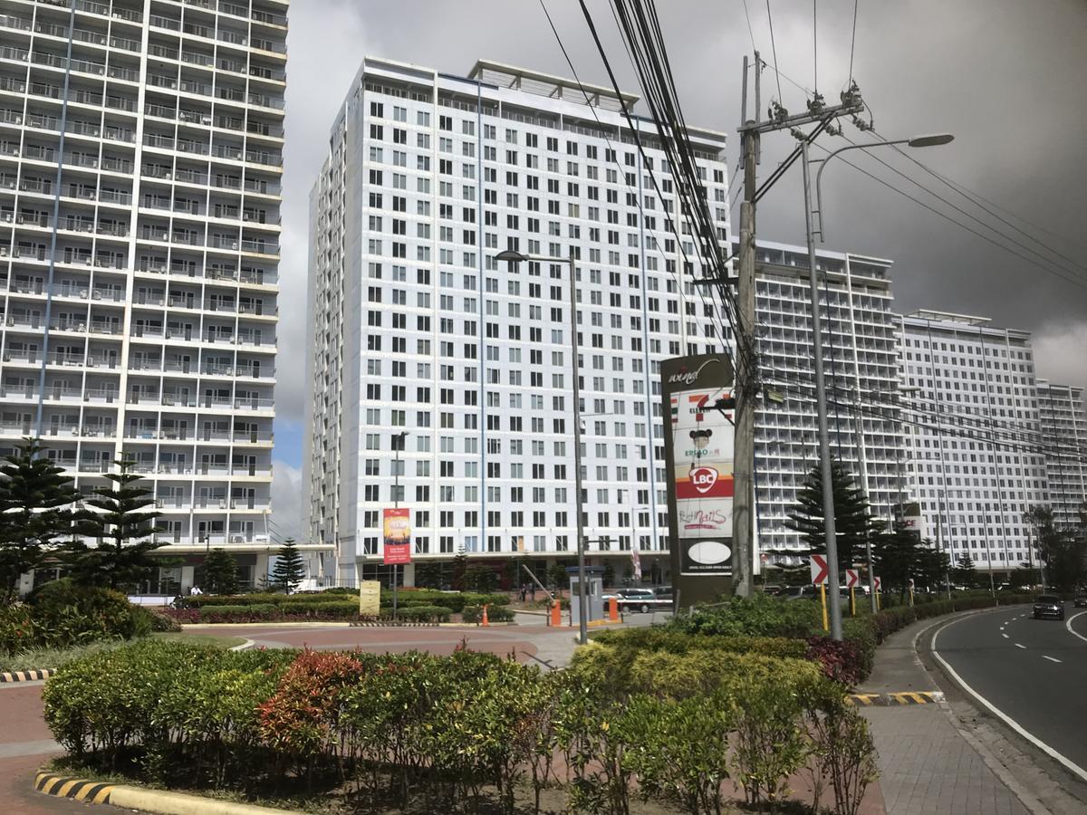 Holy Family At Wind Residences,tagaytay Apartment *
